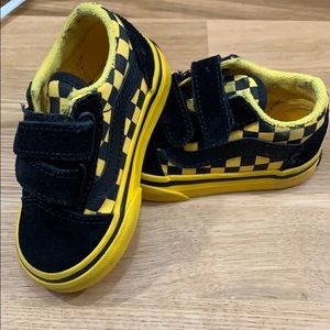 Infant black and yellow Vans!